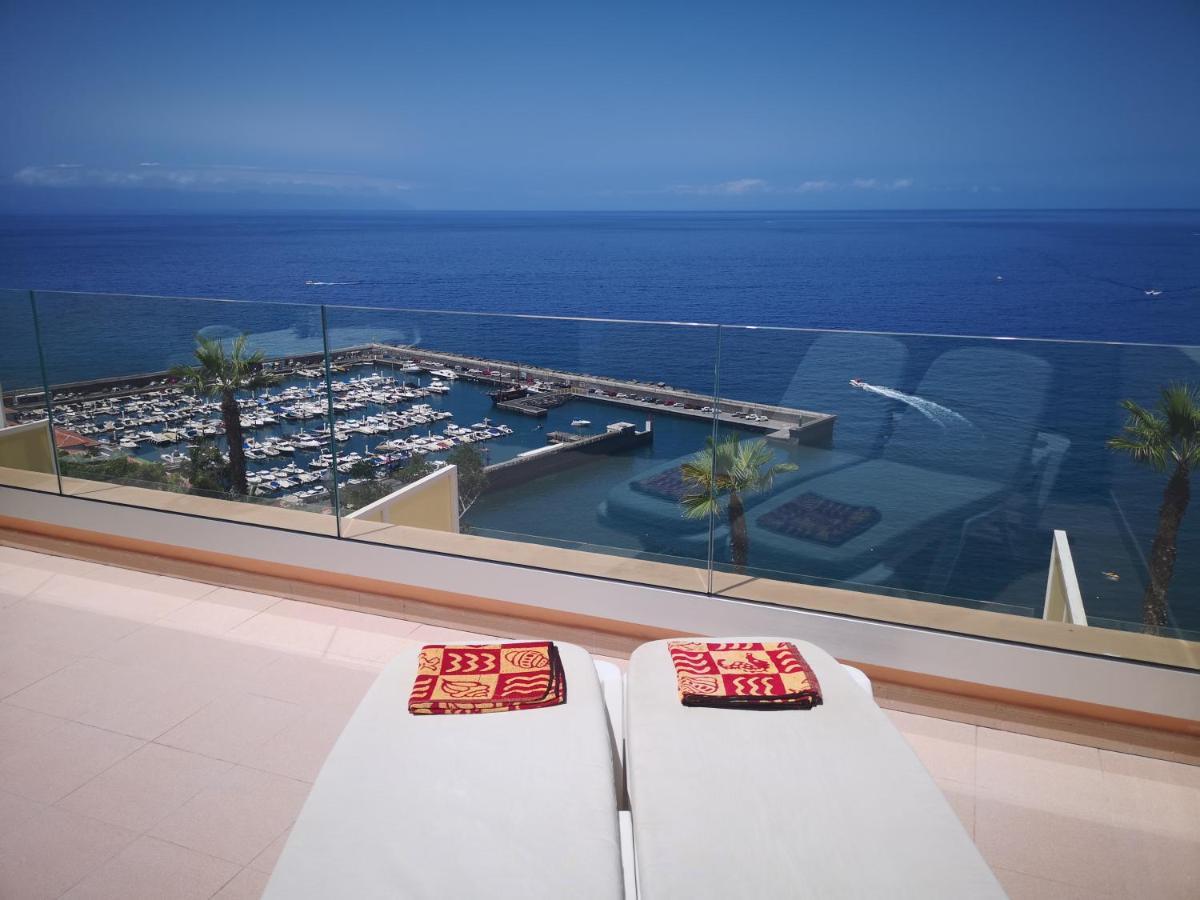 Magical Apt. With Sea View & Cliff Apartament