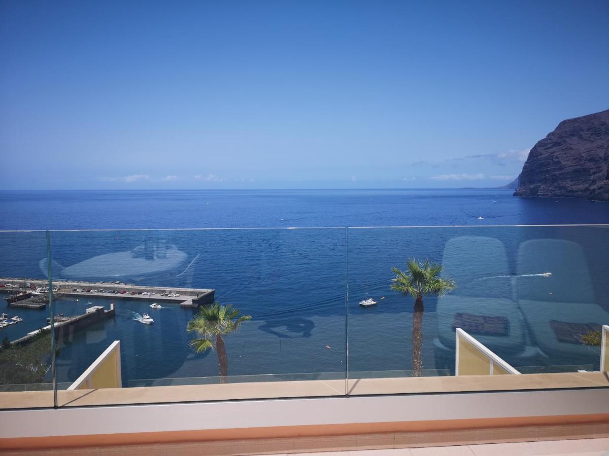Apartament Magical Apt. With Sea View & Cliff