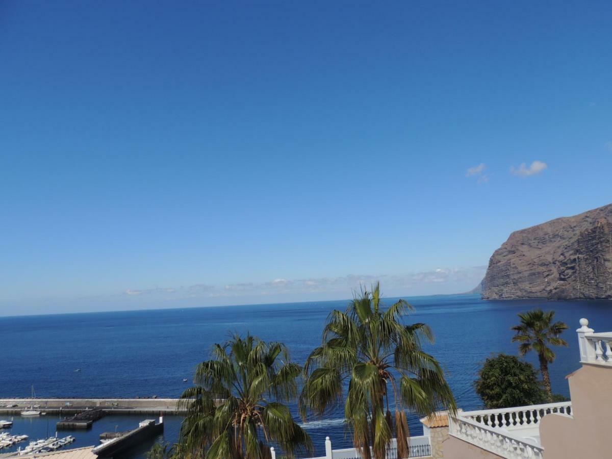 Magical Apt. With Sea View & Cliff Apartament